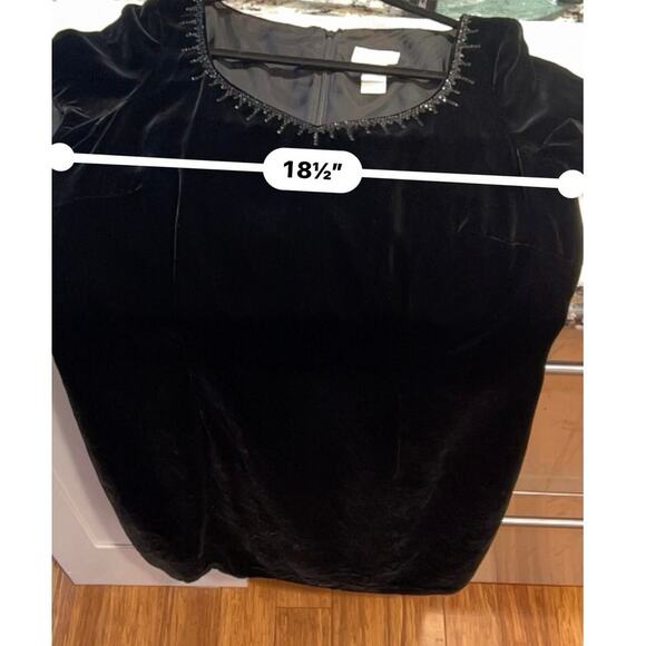 Liz Claiborne Black Velvet Rhinestone Cocktail Dress – Size 14 | Elegant V-Neck - Picture 9 of 11